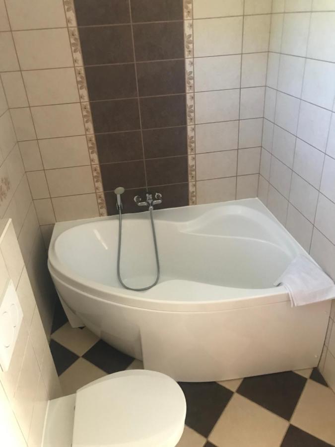 Doeroecske Vendeghaz Hotel Somogydorocske Luaran gambar